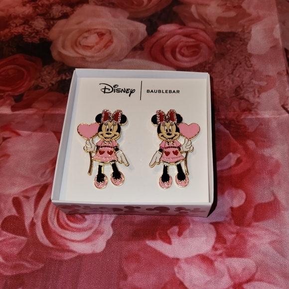 BaubleBar Jewelry - Baublebar Valentine Minnie Mouse Eàrrings  NWT